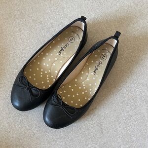 Cat & Jack Black Polka Dot Insole Ballet Flats
